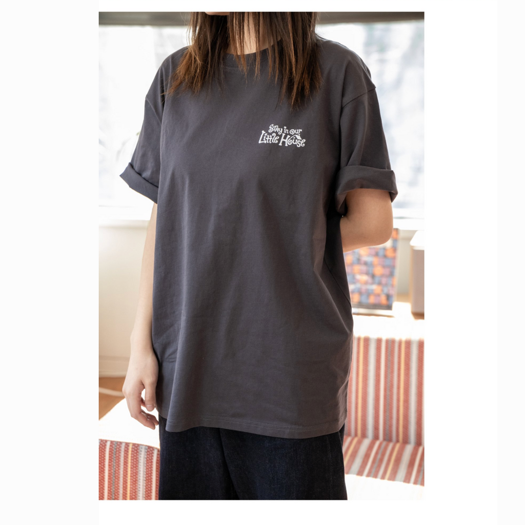 Stray Kids - [STAY in Our Little House] 6TH FANMEETING MD T-SHIRT